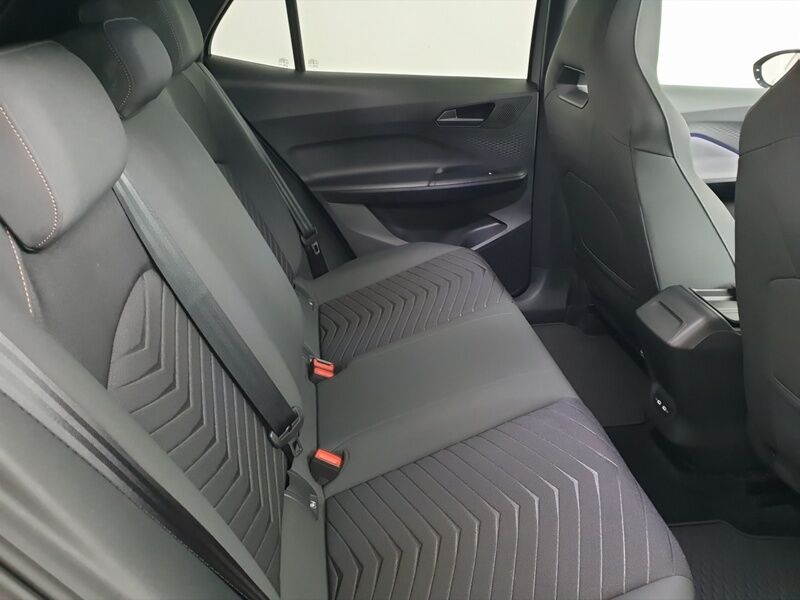 More views of Cupra Born