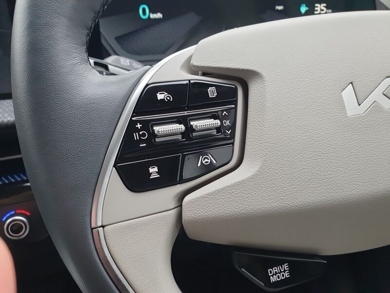 More views of Kia EV6