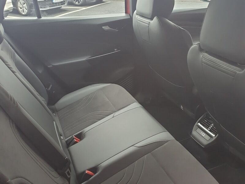 More views of Volkswagen ID.4