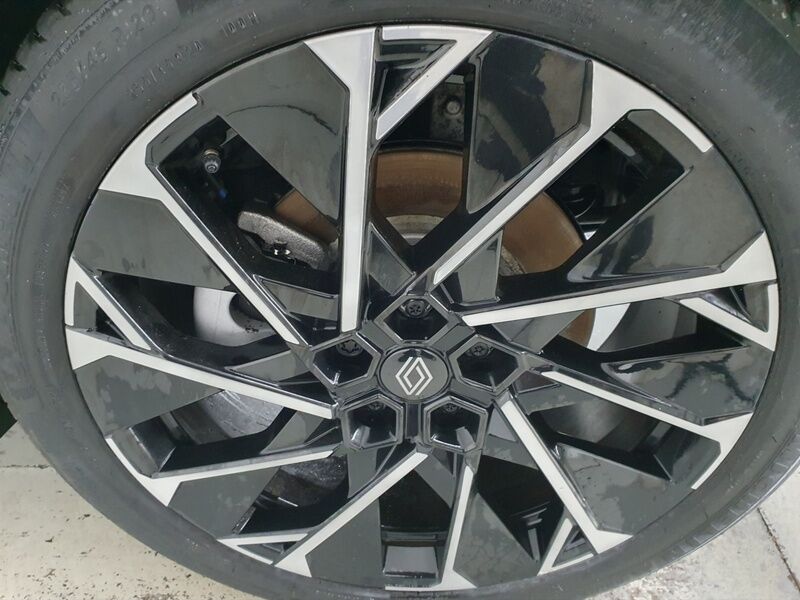 More views of Renault Scenic