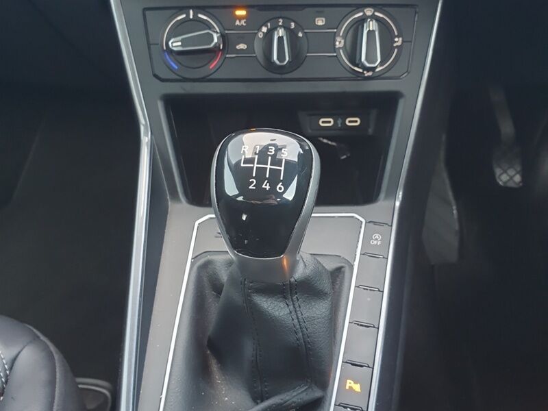 More views of Volkswagen Taigo