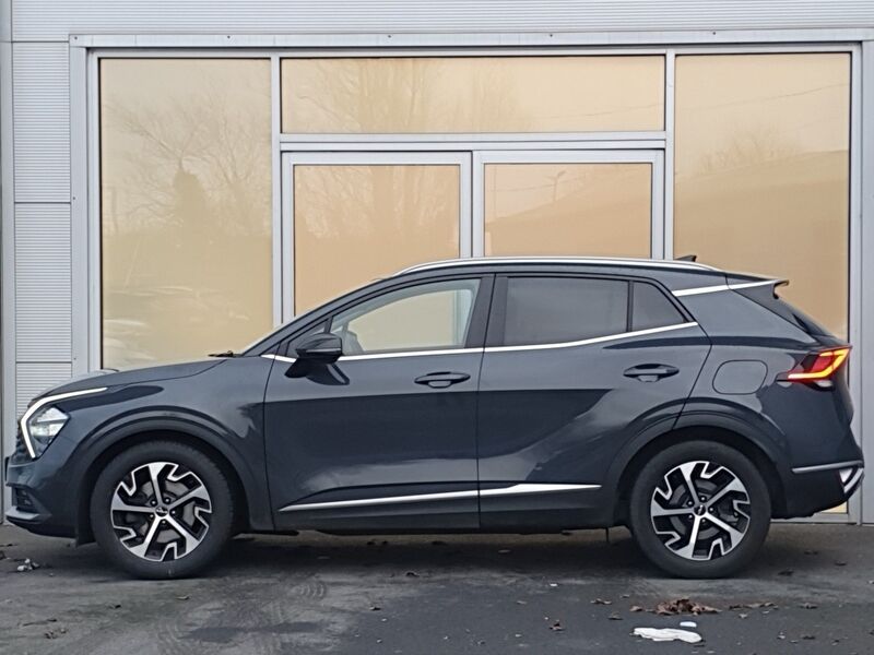 More views of Kia Sportage