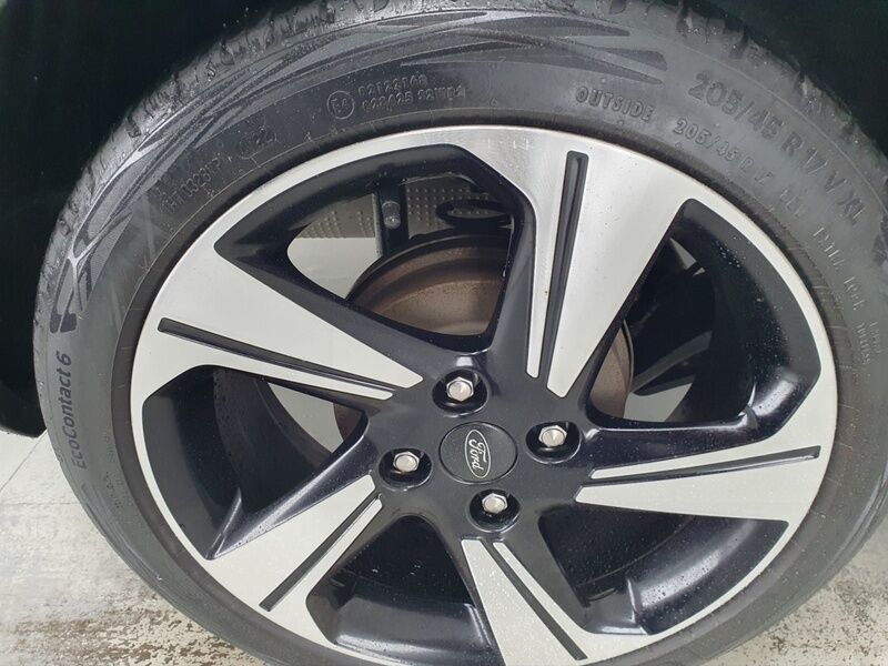 More views of Ford Fiesta