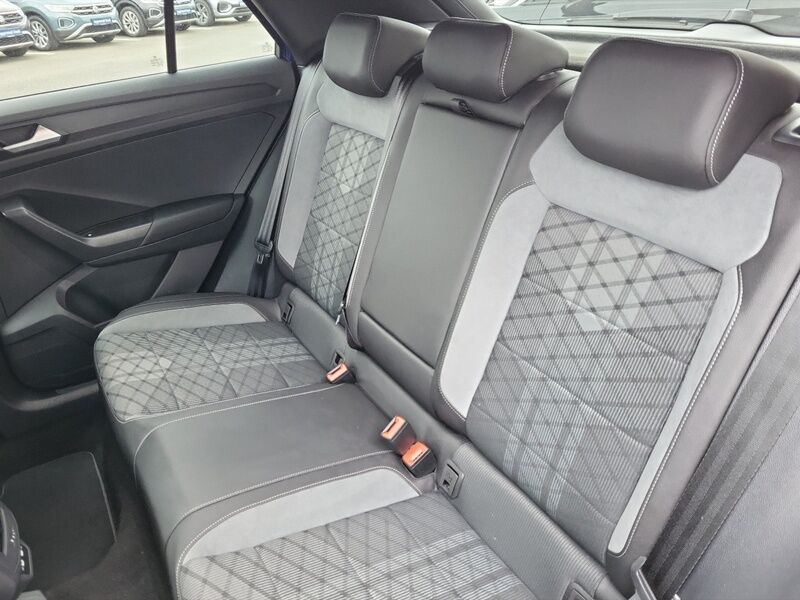 More views of Volkswagen T-Roc