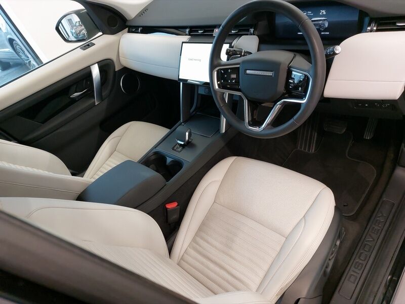 More views of Land Rover Discovery Sport