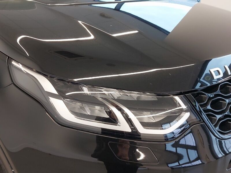 More views of Land Rover Discovery Sport