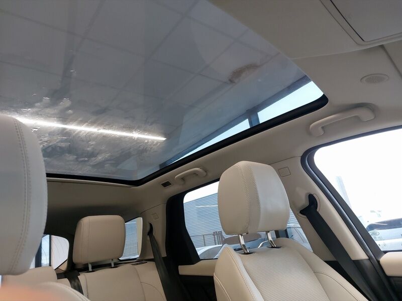 More views of Land Rover Discovery Sport