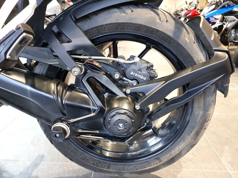 More views of BMW R 1250