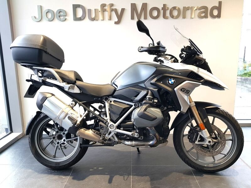 More views of BMW R 1250