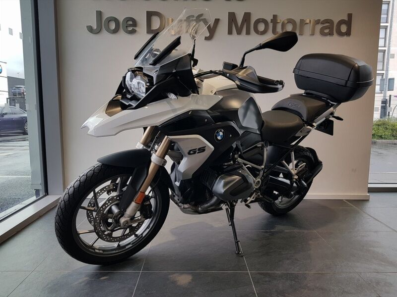 More views of BMW R 1250