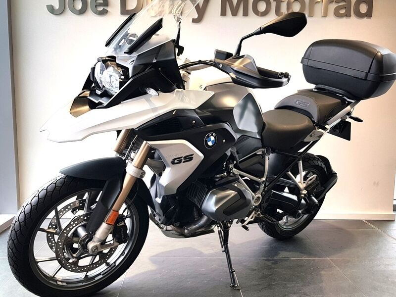 More views of BMW R 1250