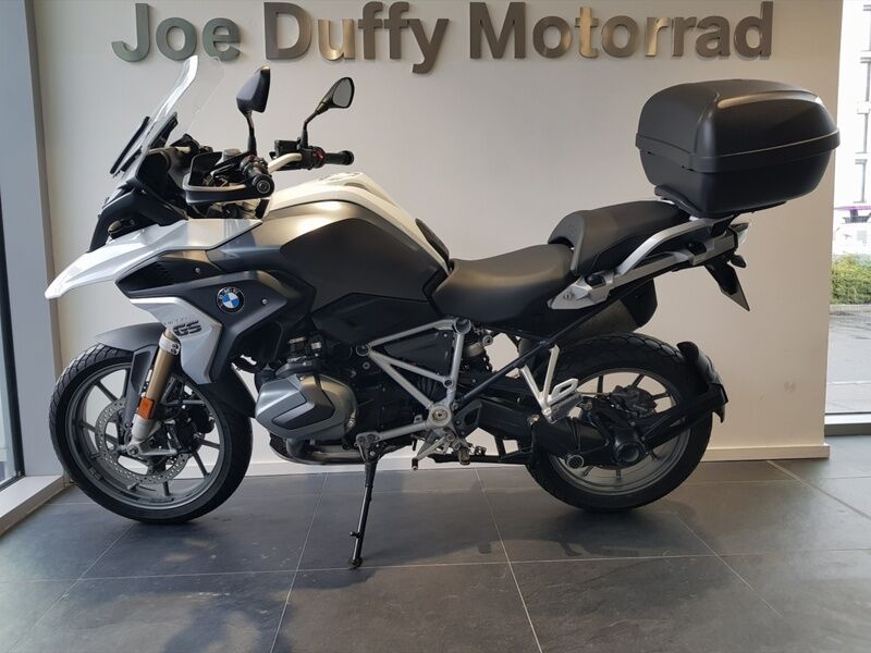 More views of BMW R 1250