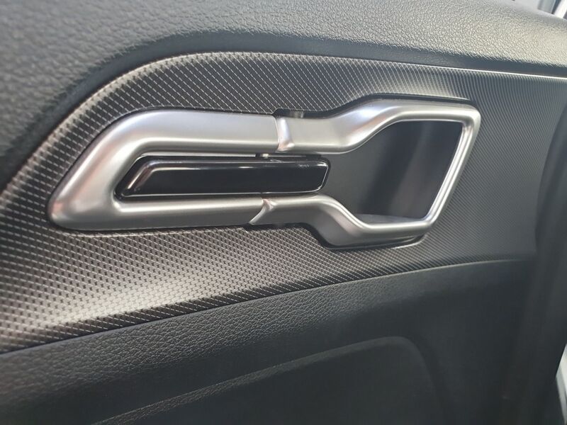 More views of Kia Sportage