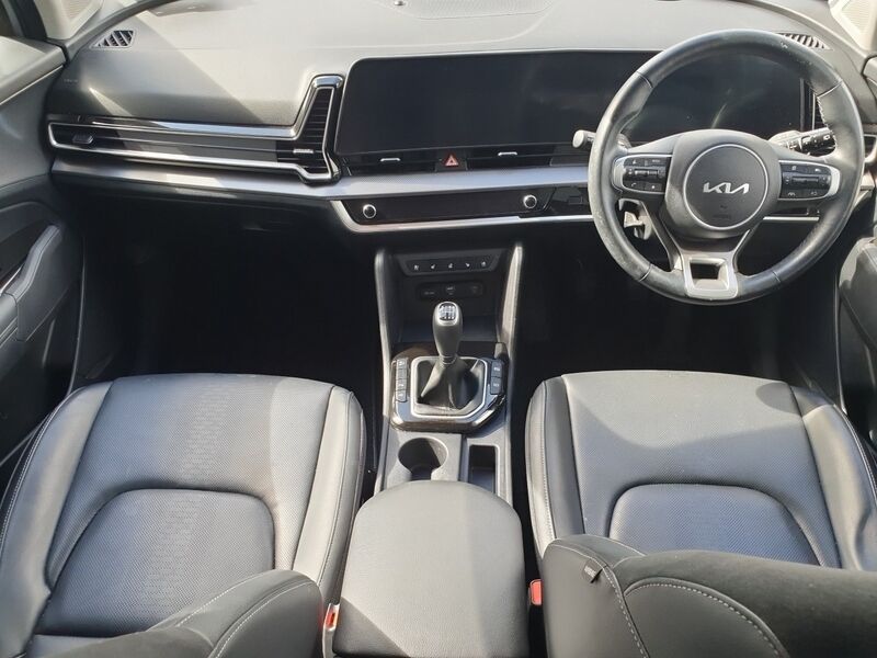 More views of Kia Sportage