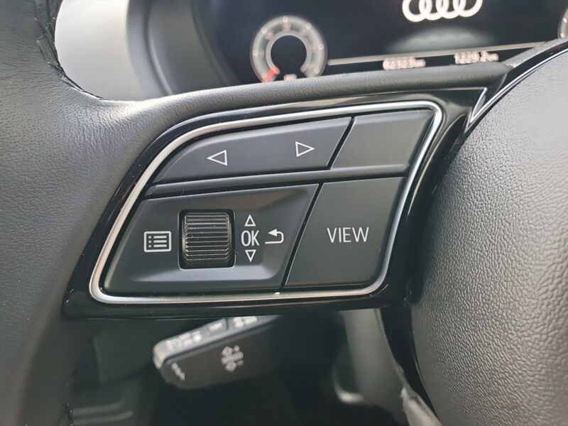 More views of Audi Q2