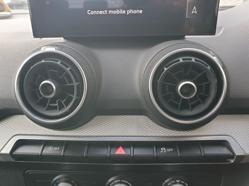 More views of Audi Q2