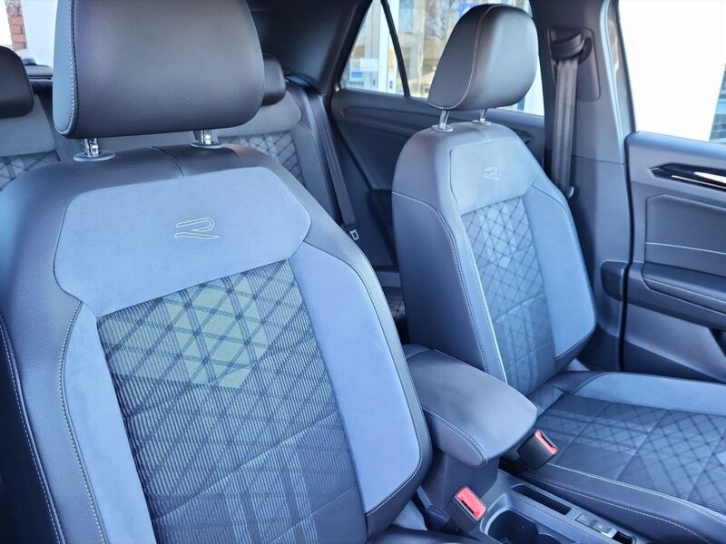 More views of Volkswagen T-Roc