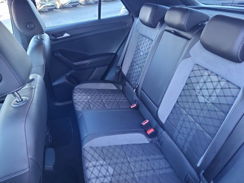 More views of Volkswagen T-Roc