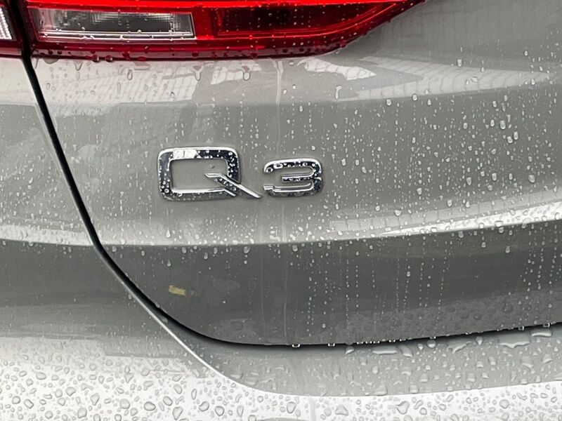 More views of Audi Q3