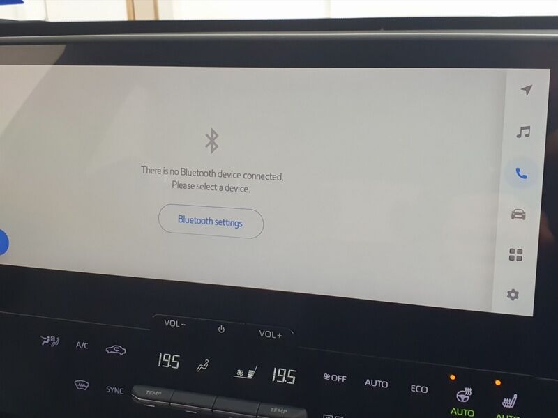 More views of Subaru Solterra