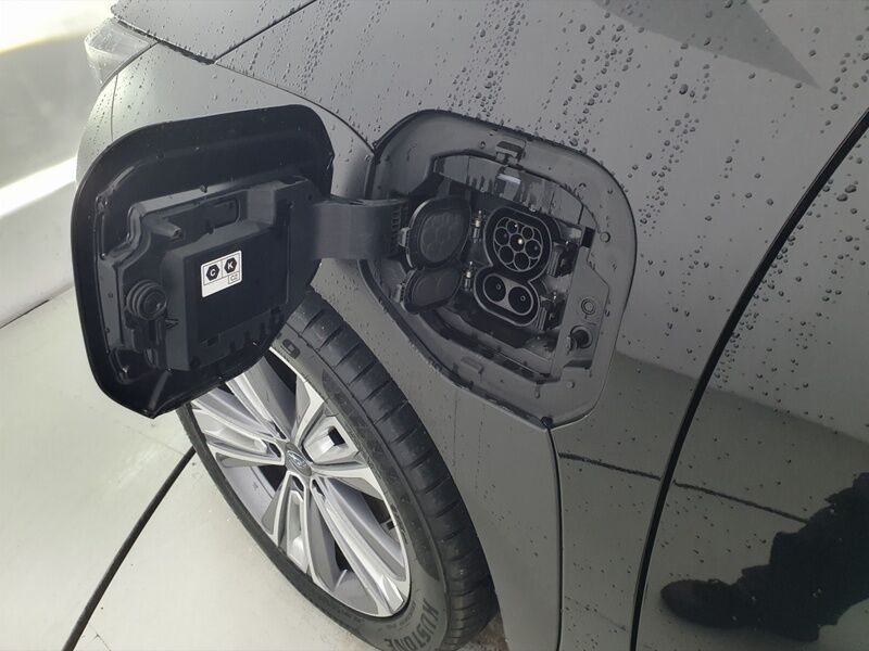 More views of Subaru Solterra