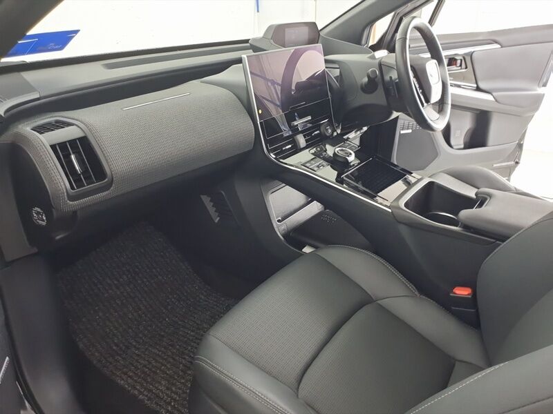 More views of Subaru Solterra