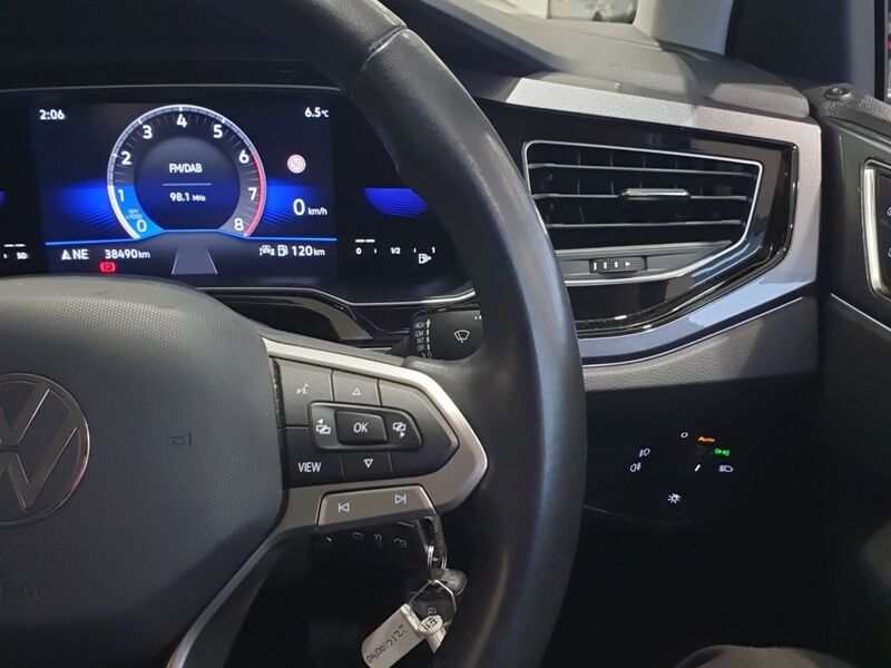 More views of Volkswagen Polo