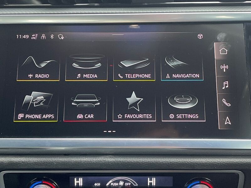 More views of Audi Q3