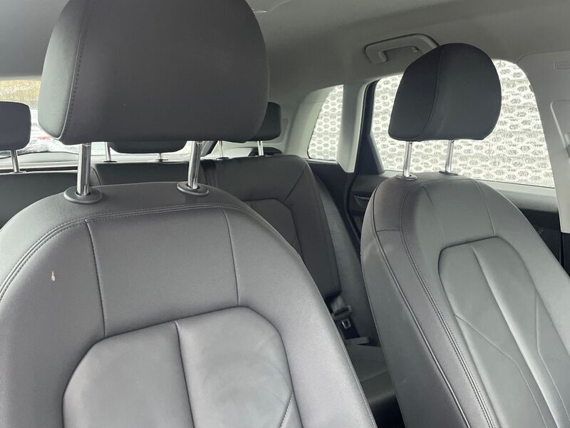 More views of Audi Q3