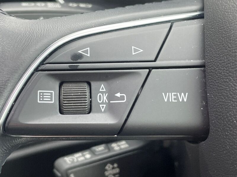 More views of Audi Q3