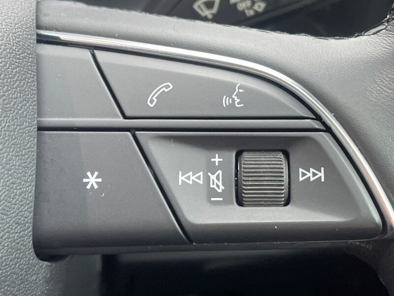 More views of Audi Q3