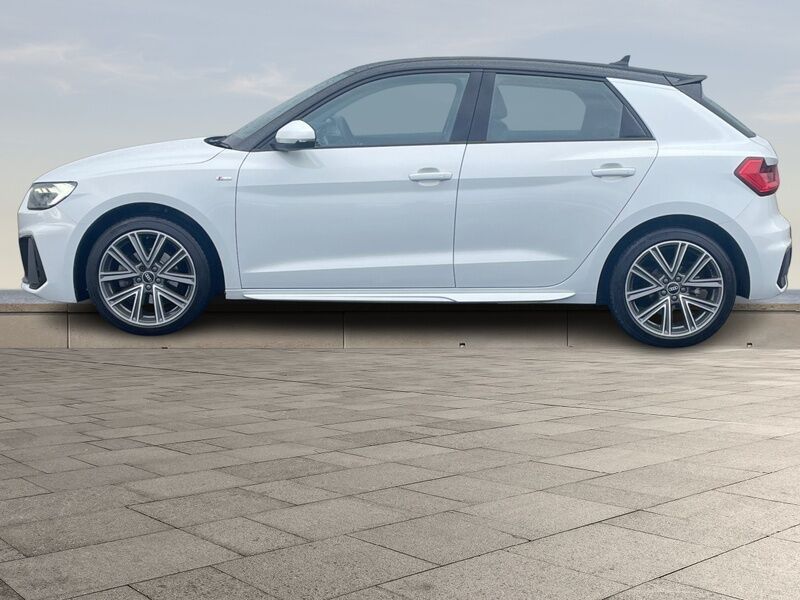 More views of Audi A1