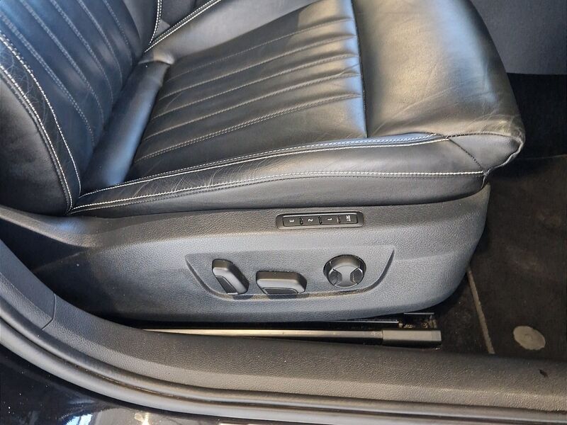 More views of Skoda Superb