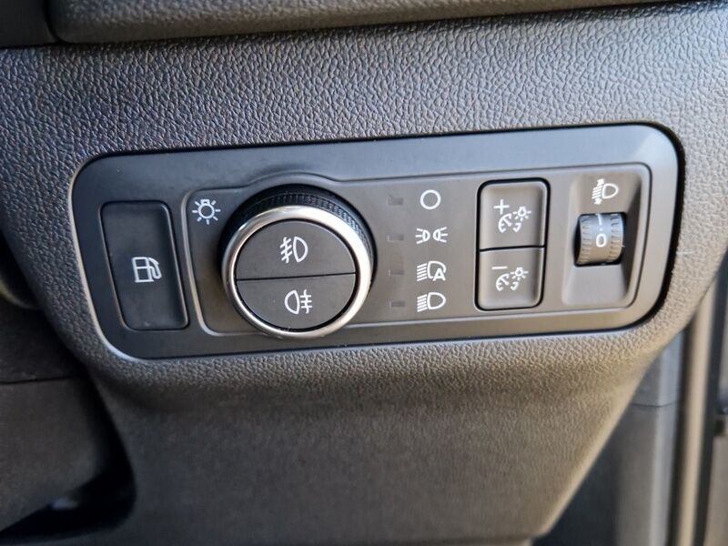 More views of Ford Kuga