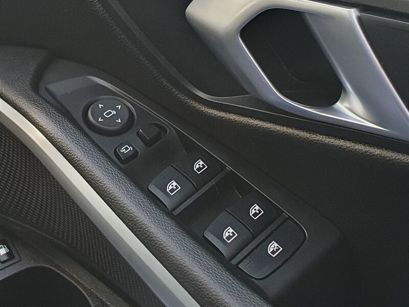 More views of BMW 3-Series