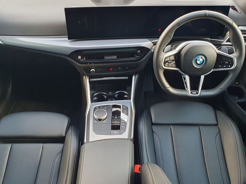 More views of BMW 3-Series