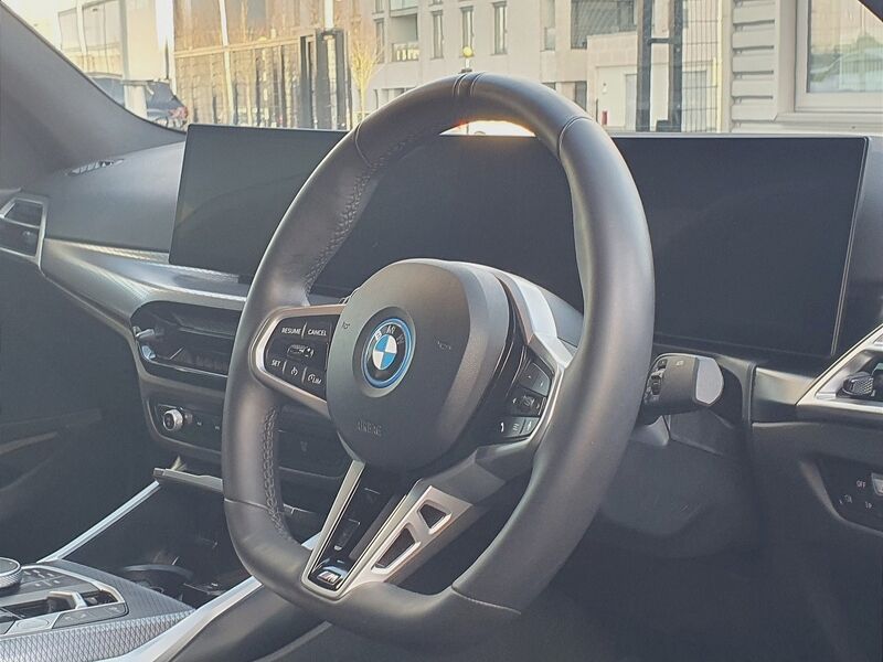 More views of BMW 3-Series