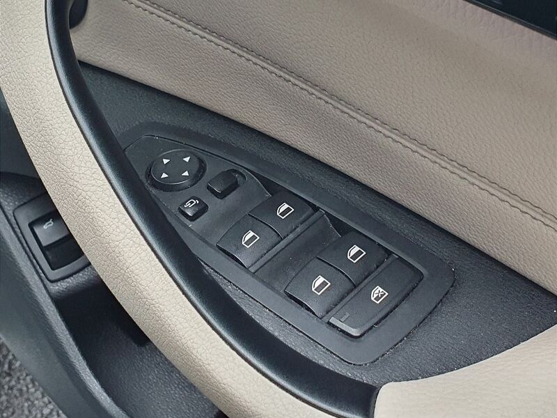 More views of BMW X1