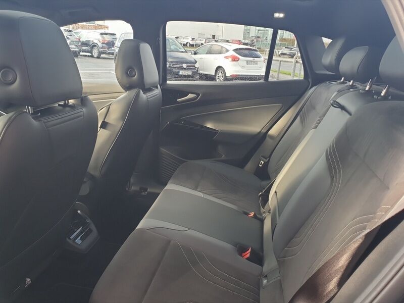 More views of Volkswagen ID.4