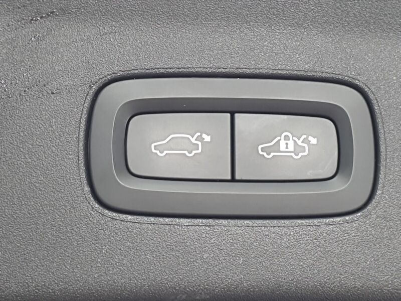 More views of Polestar 2