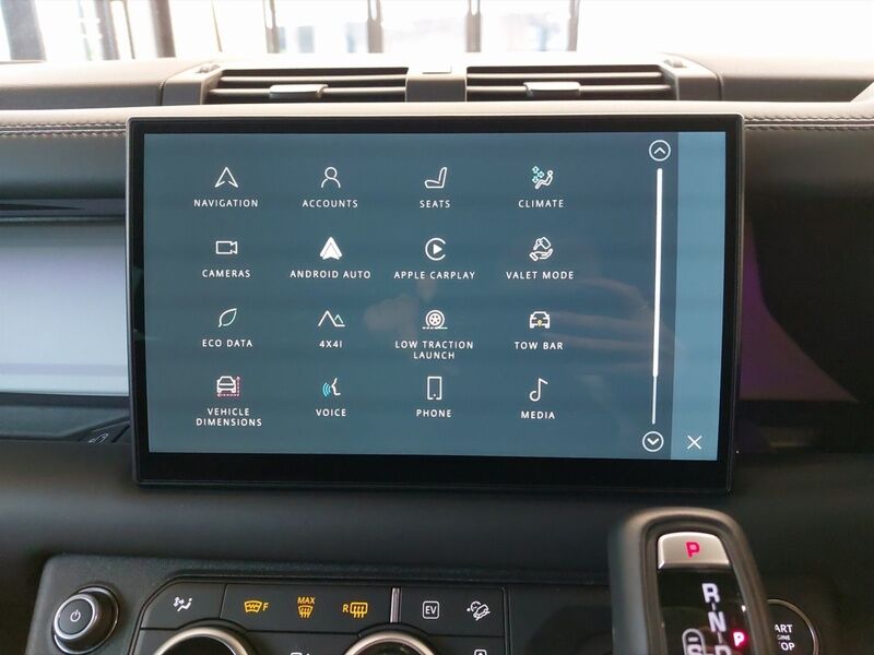 More views of Land Rover Defender