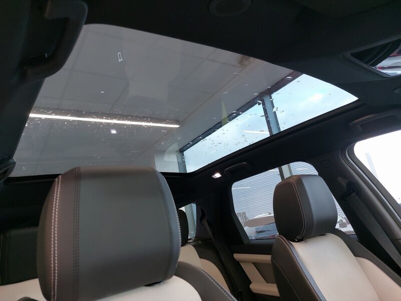 More views of Land Rover Discovery Sport