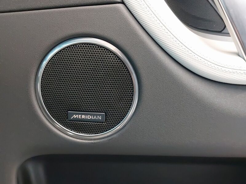 More views of Land Rover Discovery Sport