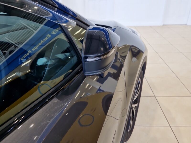 More views of Toyota C-HR