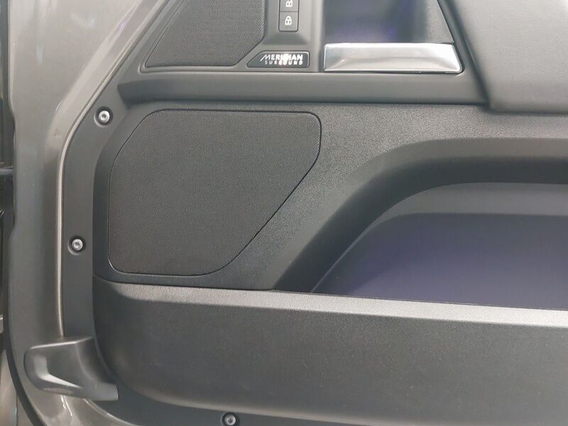 More views of Land Rover Defender