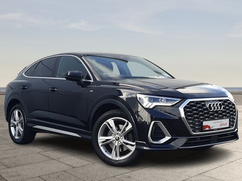 More views of Audi Q3