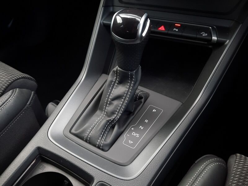 More views of Audi Q3