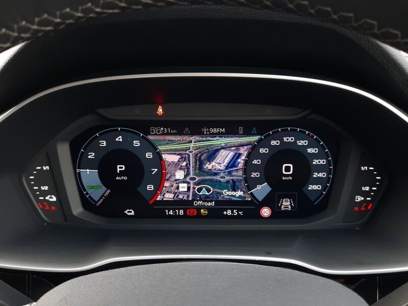 More views of Audi Q3