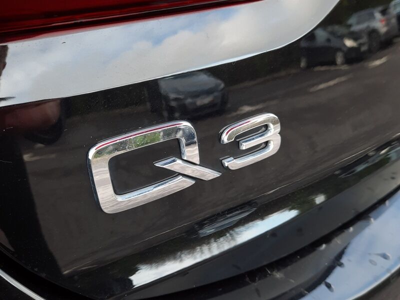 More views of Audi Q3