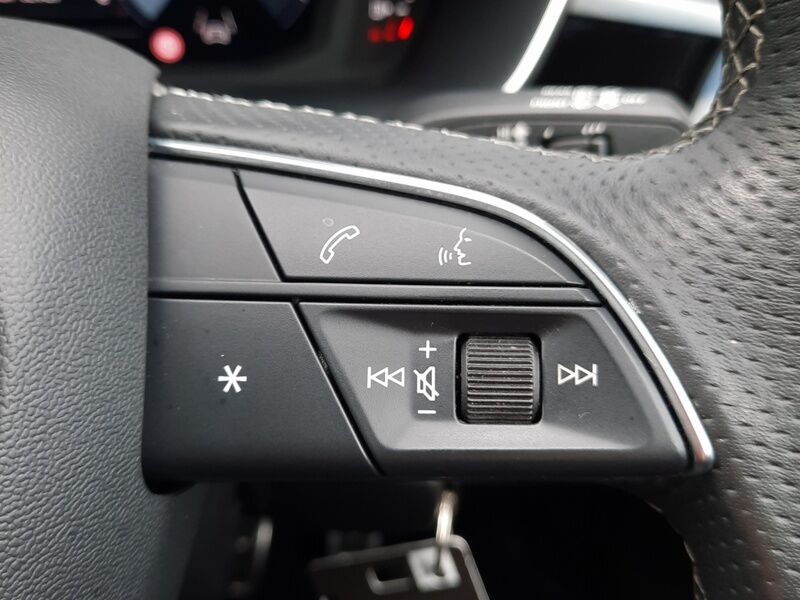 More views of Audi Q3